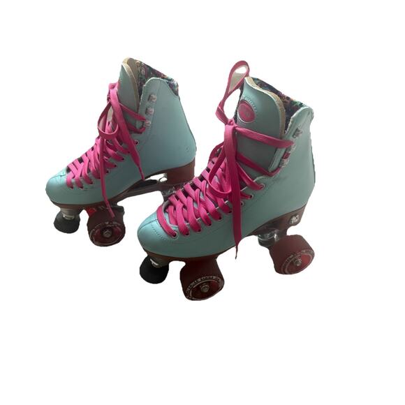 Moxi Beach Bunny Blue‎ Pink Roller Skates Kids size 4 No Box - Picture 3 of 10